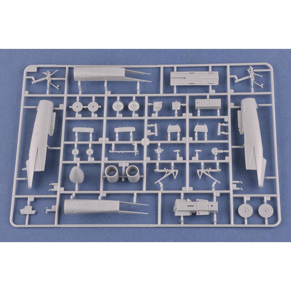 1/72 F-14A Tomcat VF-1 "Wolf Pack" Plastic Model Kit